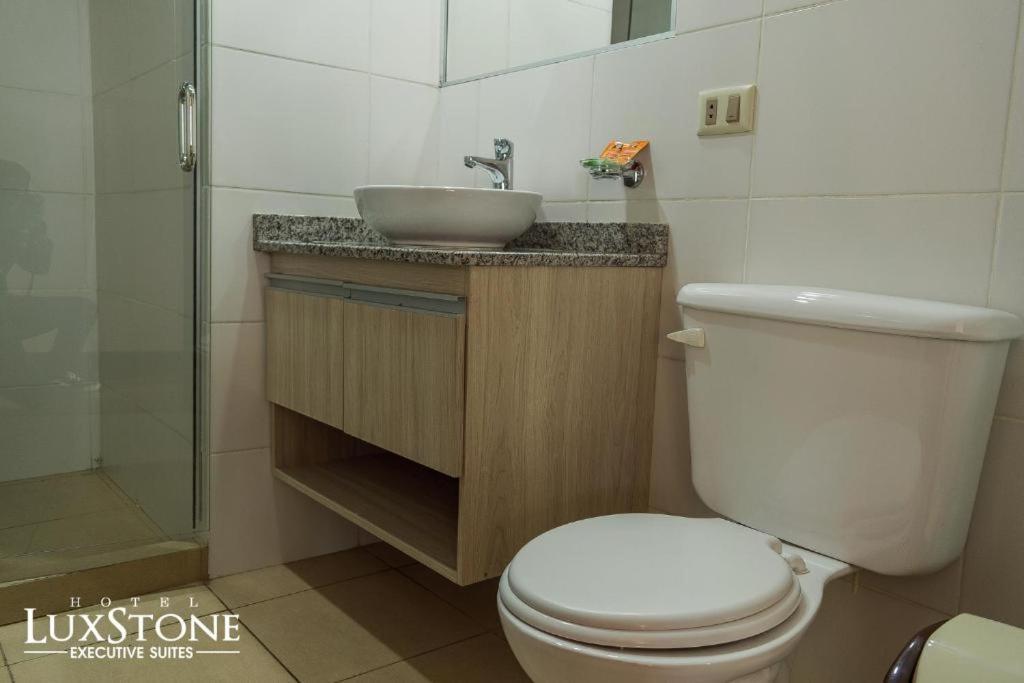 Luxstone Executive & Suites La Paz Eksteriør billede