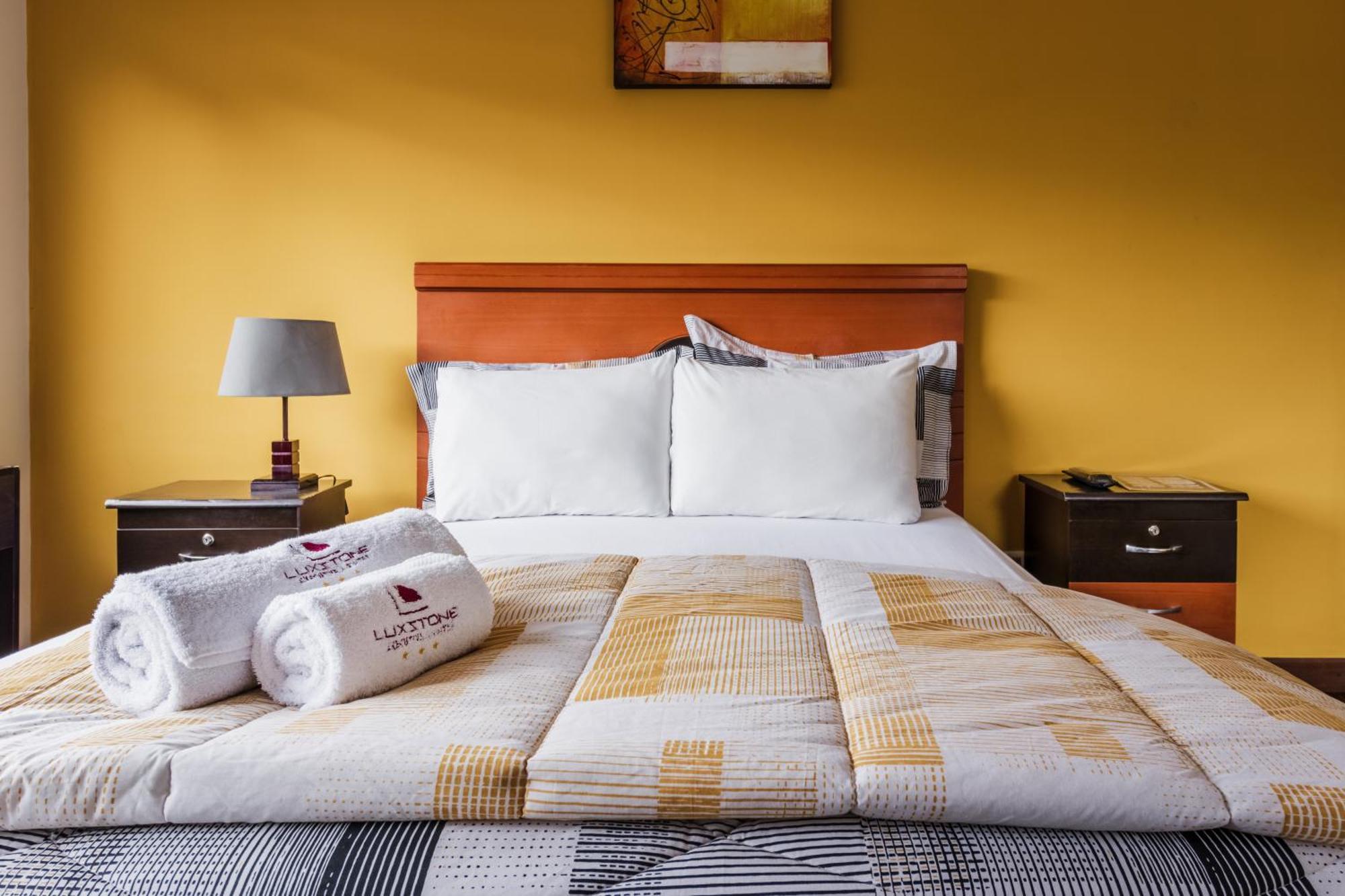 Luxstone Executive & Suites La Paz Eksteriør billede